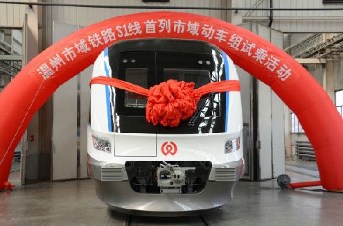 �Ї�(gu��)���������(d��ng)܇�M��܇�¾� ����1С�r(sh��)��ͨȦ