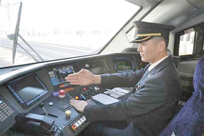 ��܇�M�ġ�ǧ���ۡ�����L�������[���֡�